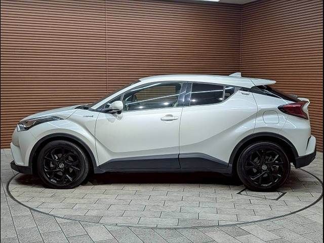 TOYOTA C-HR 2019 Image 31