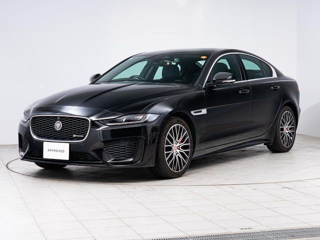 JAGUAR XESERIES 2021 Image 31