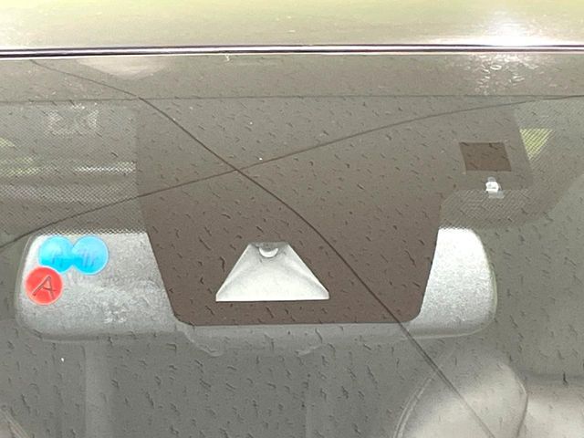 TOYOTA C-HR 2018 Image 31