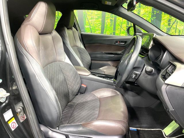 TOYOTA C-HR 2018 Image 31