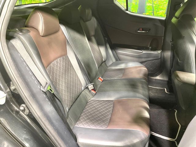 TOYOTA C-HR 2018 Image 31