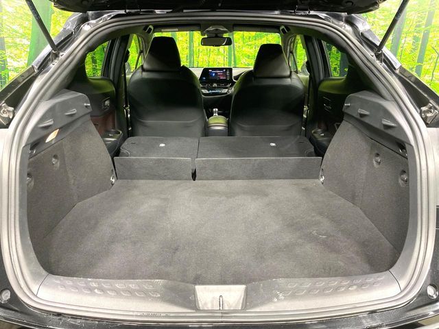 TOYOTA C-HR 2018 Image 31