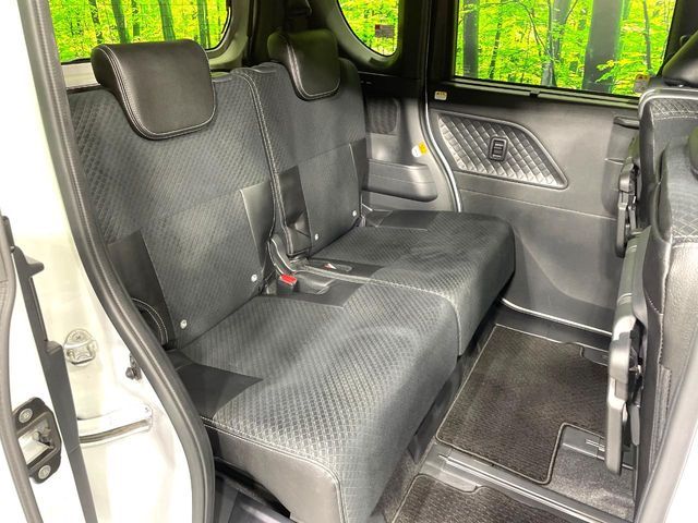 DAIHATSU TANTO CUSTOM 2021 Image 31