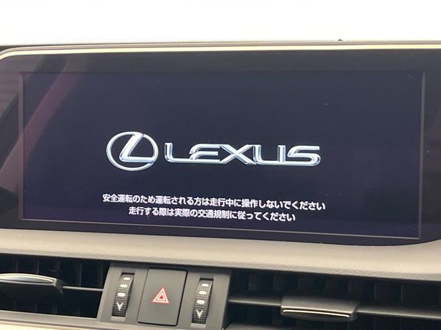 TOYOTA LEXUS ES300H 2019 Image 31