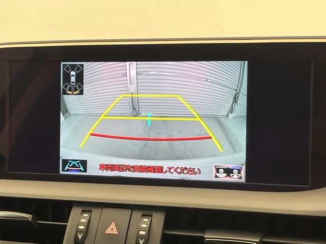 TOYOTA LEXUS ES300H 2019 Image 31