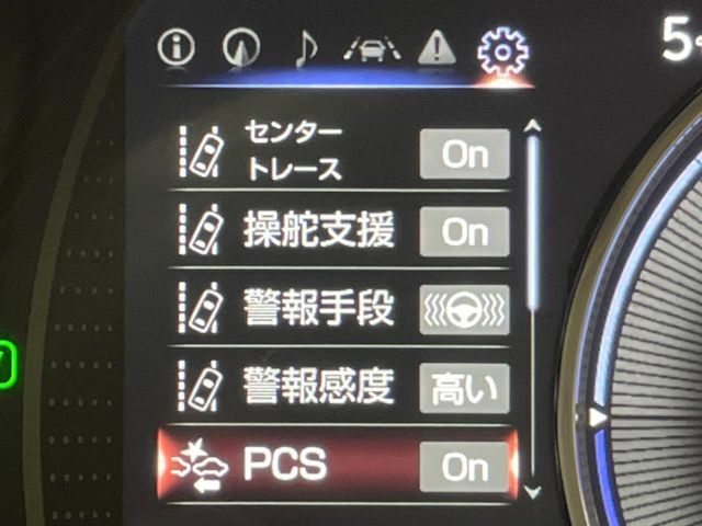 TOYOTA LEXUS ES300H 2019 Image 31
