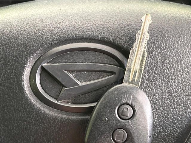 DAIHATSU MIRA E:S 2021 Image 31