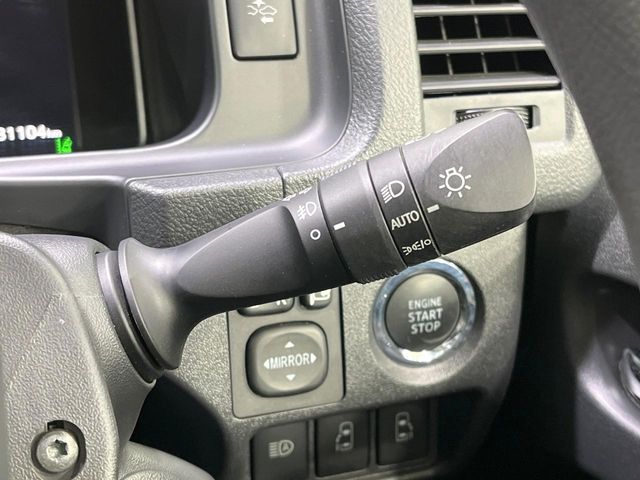 TOYOTA HIACE VAN 2WD 2024 Image 31