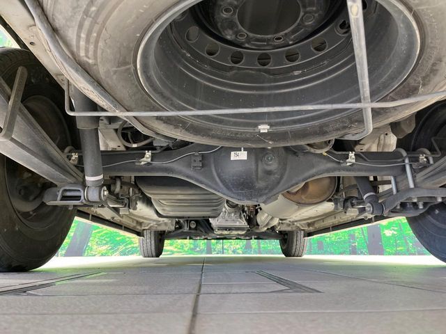 TOYOTA HIACE VAN 2WD 2024 Image 31