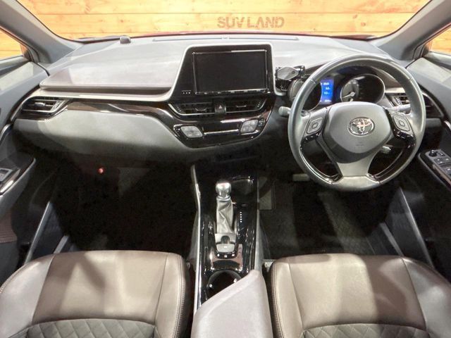 TOYOTA C-HR 2017 Image 31