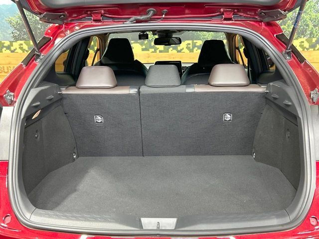 TOYOTA C-HR 2017 Image 31