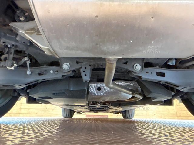 TOYOTA C-HR 2017 Image 31