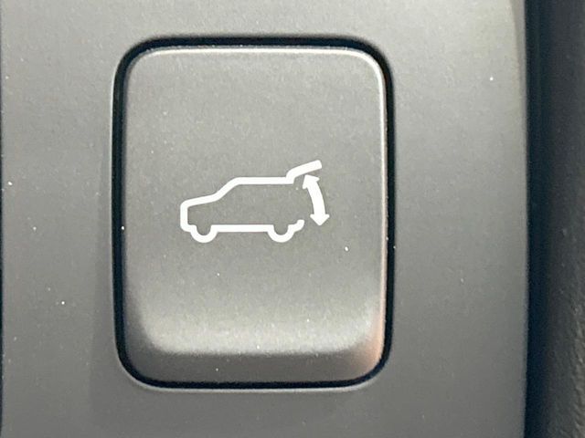 MAZDA CX-8 2023 Image 31