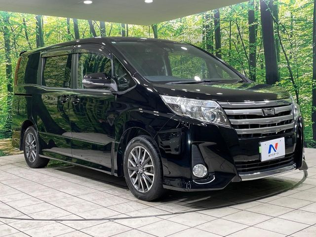 TOYOTA NOAH 2016 Image 31