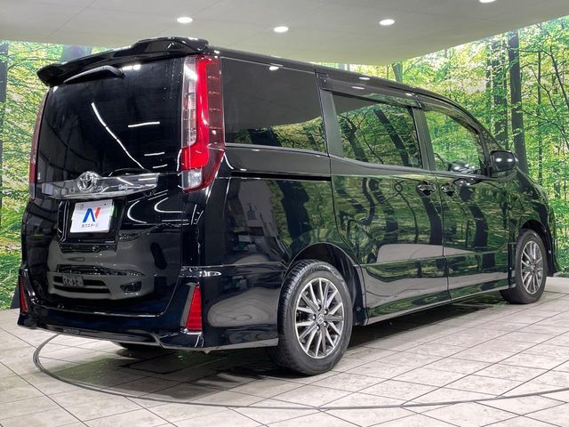 TOYOTA NOAH 2016 Image 31