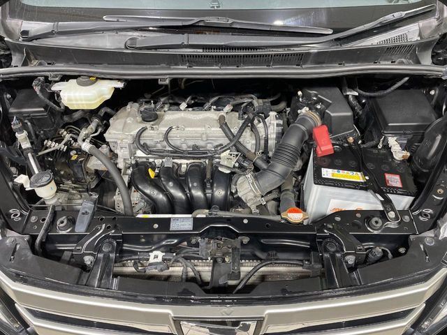 TOYOTA NOAH 2016 Image 31