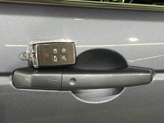 ROVER DISCOVERY SPOR 2021 Image 31