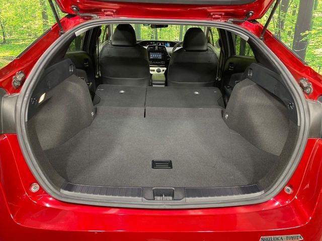 TOYOTA PRIUS 2016 Image 31