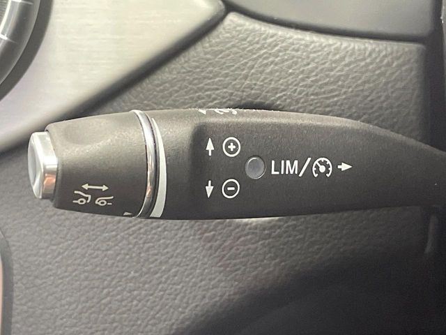 MERCEDES BENZ CLA CL 2017 Image 31