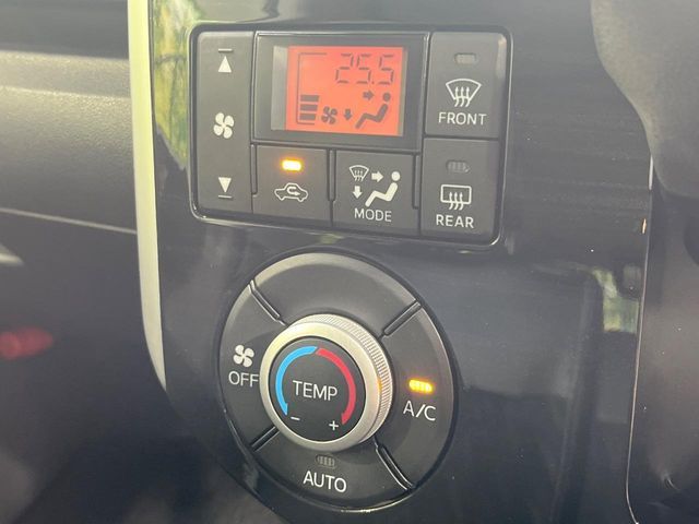 DAIHATSU TANTO CUSTOM 2015 Image 31