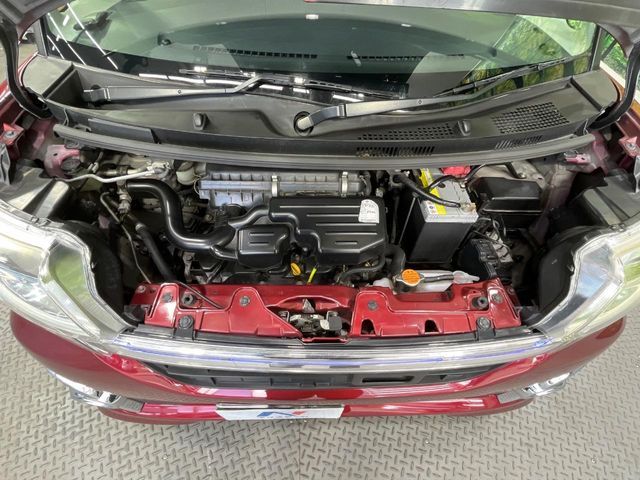 DAIHATSU TANTO CUSTOM 2015 Image 31