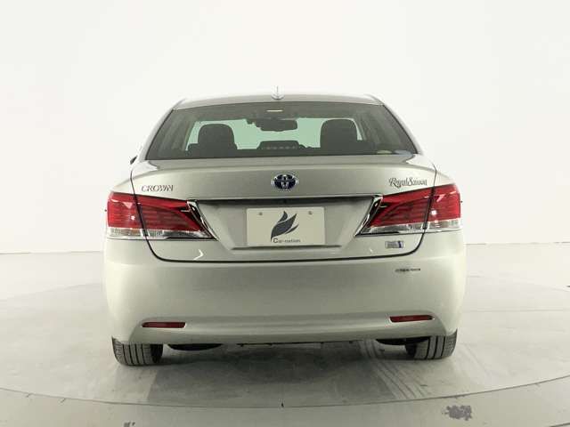 TOYOTA CROWN SEDAN HYBRID 2017 Image 31