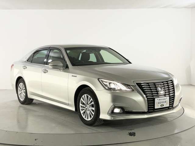 TOYOTA CROWN SEDAN HYBRID 2017 Image 31