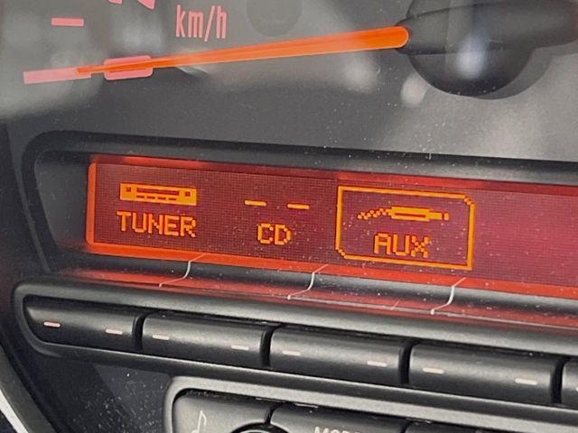 BMW MINI COOPER D CR 2015 Image 31