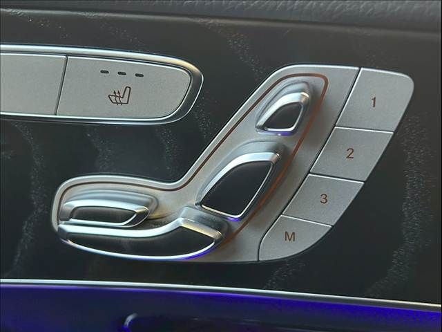 MERCEDES BENZ GLC CL 2019 Image 31