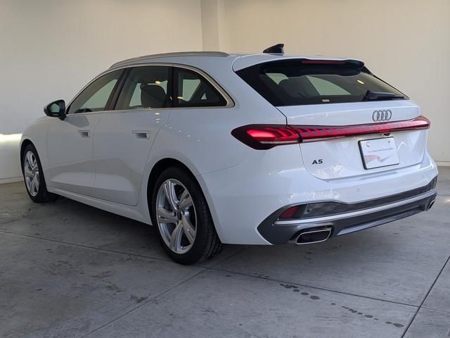 AUDI A5 AVANT 2025 Image 31