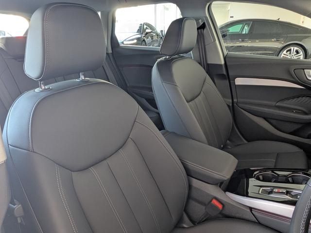 AUDI A5 AVANT 2025 Image 31