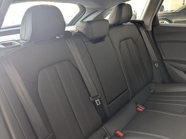 AUDI A5 AVANT 2025 Image 31