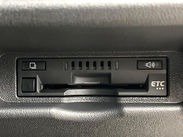 TOYOTA HIACE VAN 2WD 2025 Image 31