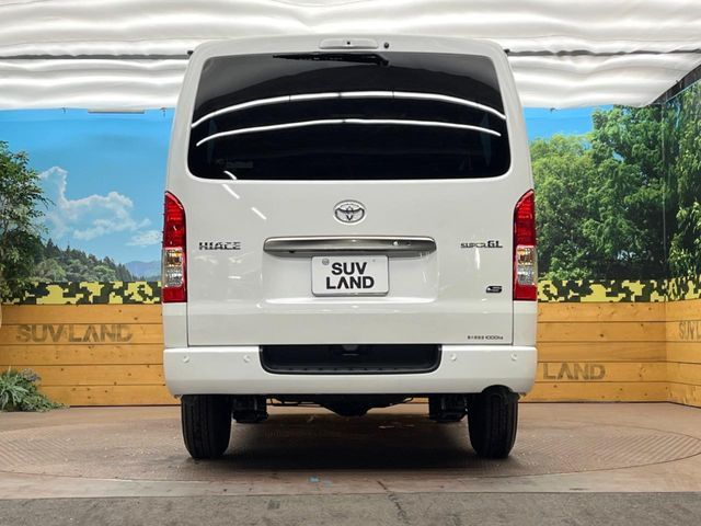 TOYOTA HIACE VAN 2WD 2025 Image 31