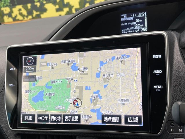 TOYOTA VOXY 2017 Image 31