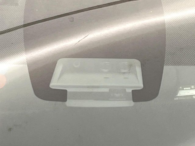 TOYOTA VOXY 2017 Image 31