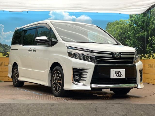 TOYOTA VOXY 2017 Image 31