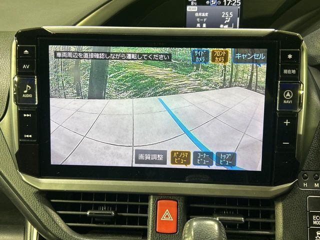 TOYOTA VOXY 2018 Image 31