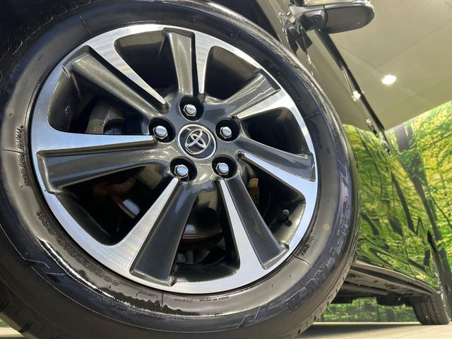 TOYOTA VOXY 2018 Image 31