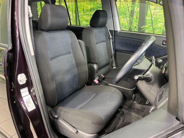 TOYOTA ISIS 2015 Image 31