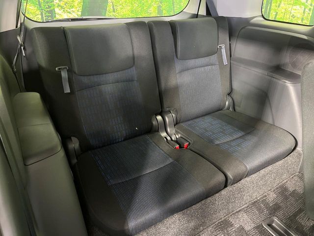 TOYOTA ISIS 2015 Image 31