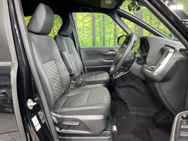 TOYOTA VOXY 4WD 2025 Image 31