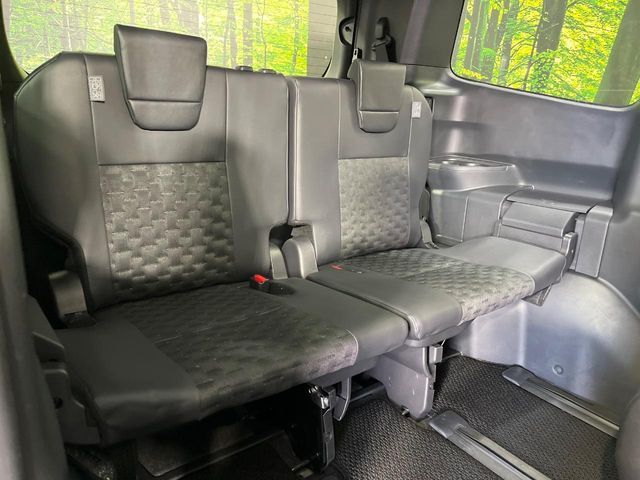 TOYOTA VOXY 4WD 2025 Image 31