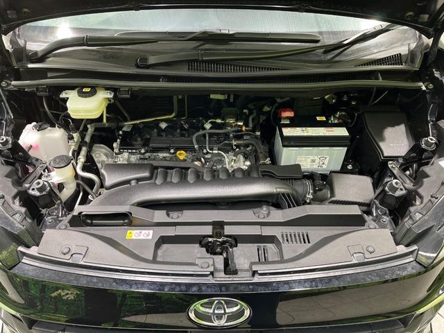 TOYOTA VOXY 4WD 2025 Image 31