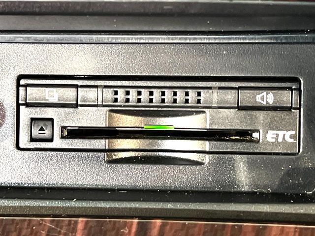 TOYOTA CAMRY HYBRID 2015 Image 31