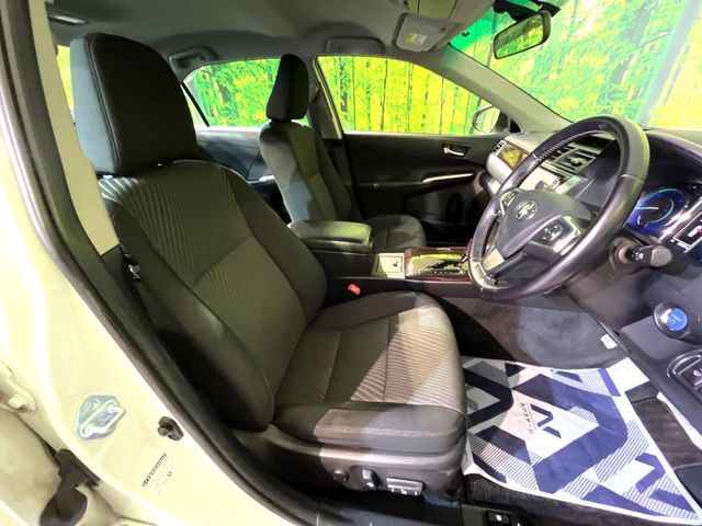 TOYOTA CAMRY HYBRID 2015 Image 31