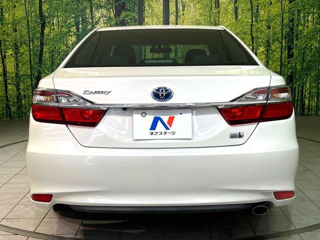 TOYOTA CAMRY HYBRID 2015 Image 31