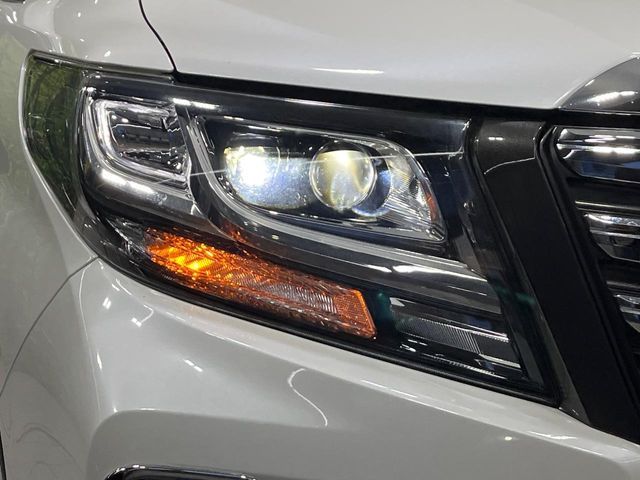 TOYOTA ALPHARD 4WD 2015 Image 31