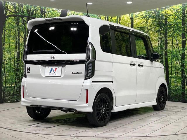 HONDA N BOX CUSTOM 4WD 2022 Image 31
