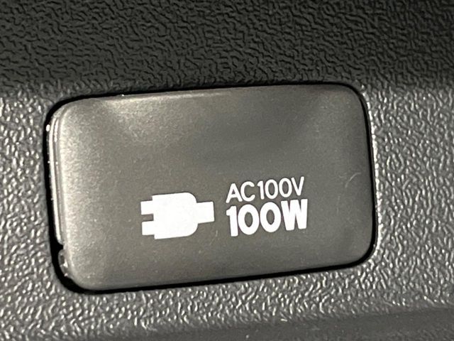 TOYOTA HIACE VAN 4WD 2026 Image 31